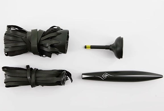 Black Detachable Flogger